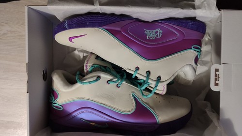 Basket nike neuve taille 5 - taille, 45.5