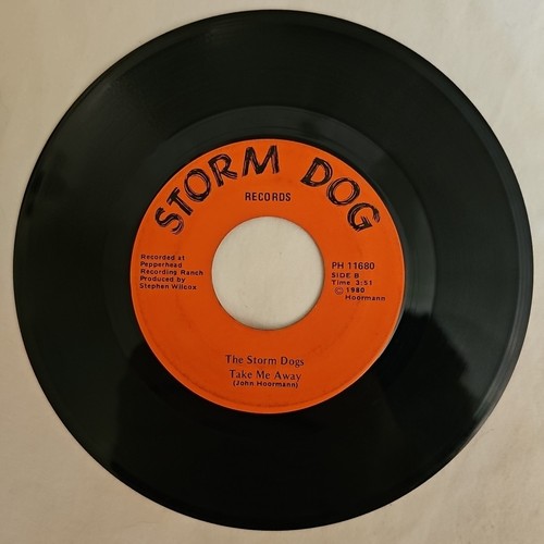 The storm dogs sullivan street - storm,