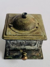 ANCIEN TAILLE CRAYON - MOULIN