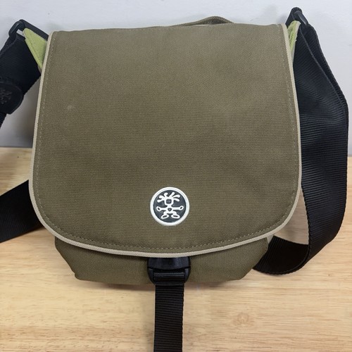 Crumpler four million dollar - four,