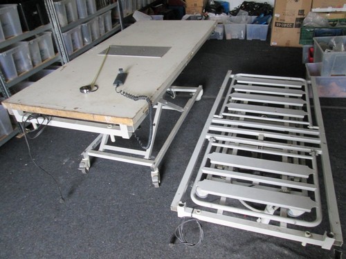 Tables lève moto