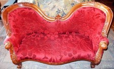 Poupées chiens canapé