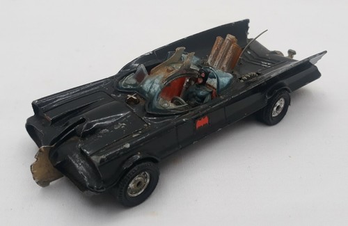 Corgi toys batman - , batmobile