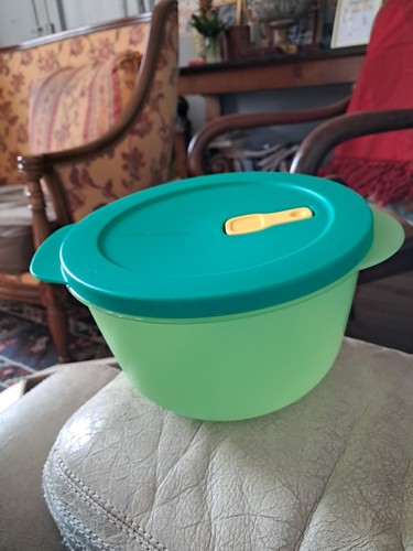 Vends boite tupperware - boite,