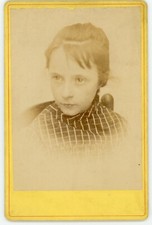 PHOTO CABINET carte album photographie, portrait d'une petite fille