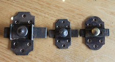 3 anciennes targette ou verrou serrure clé gâches pour placard  porte n10..