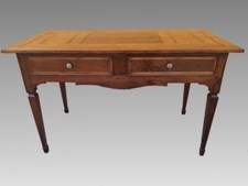 Précieux et unique Bureau