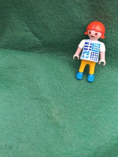 Playmobil 4230 fille rousse