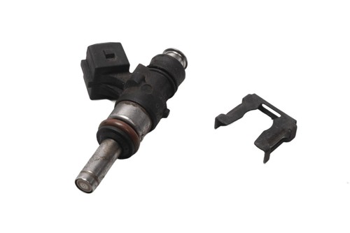 Injecteur carburant - injecteur,
