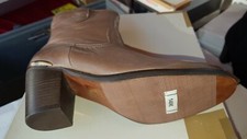 bottins femmes marque MINKA DESIGHN cuir neuf couleur camel  pointure 36.38.41