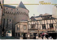 56 - Vannes - La Porte Prison flanquée d'une Tour à machicoulis - CPM - Voir Sca