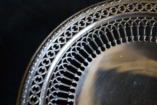 petite assiette montée métal