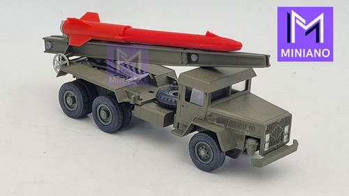 Militaire unic camion lance - militaire,