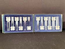 12 ANCIENS PORTE-COUTEAUX EN