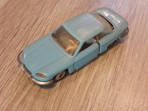 Norev panhard 24bt - 1/43,