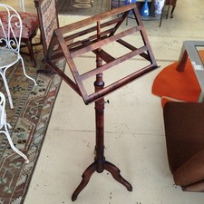 LUTRIN en Bois de NOYER XIXe