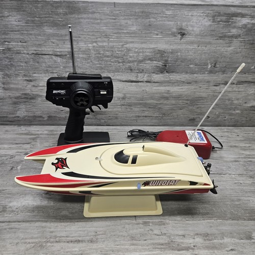 Vintage boat mini wildcat - vintage, rc