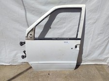 801019C032 porte avant gauche