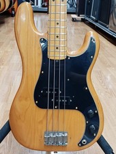 [Fender] Guitare basse