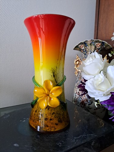 Vase pate verre fleur - verre.,