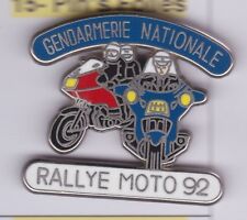 MO4 *Pin's Folies ** Moto Motocycle Motorcycle Gendarmerie nationale Rallye 92