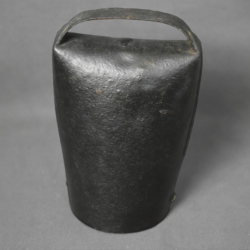 Ancienne cloche fer forgé - cloche, en