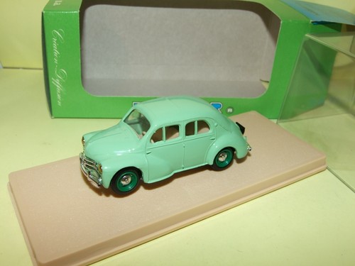 Renault 4cv berline - renault,