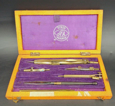 COFFRET ANCIEN BOITE DE COMPAS