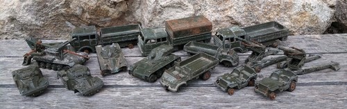 Lot véhicules miniatures - lot,