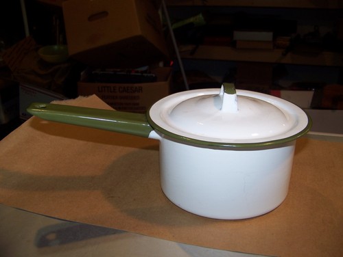 Old vintage enamelware - ,