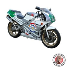 Moto AOSHIMA 1/12 neuve n°101