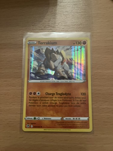 Carte pokémon holo terrakium - carte,