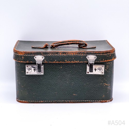 Valise ancienne cuir vert - en,