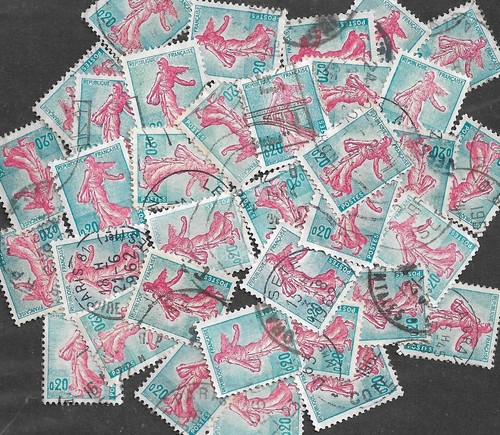 Lot 100 timbres - lot,