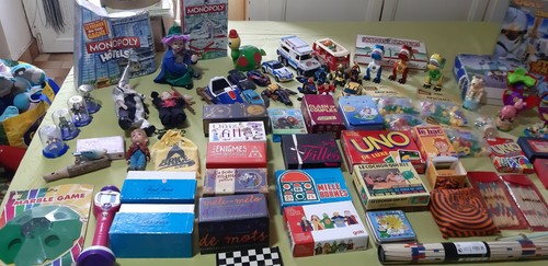 Gros lot jouets et - de,