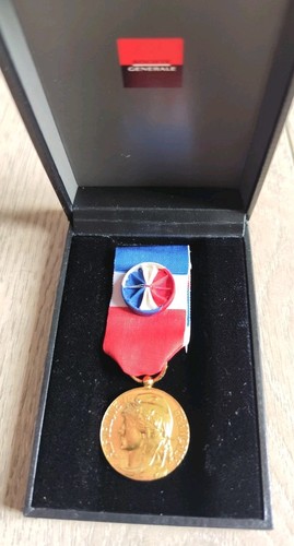 Medaille travail societe - du,