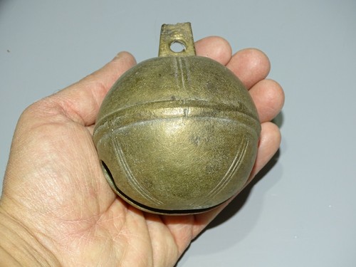 Joli gros grelot bronze - grelot,