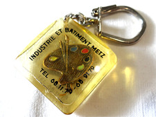 porte clés bourbon INDUSTRIE ET BATIMENT METZ palette peinture artiste peintre