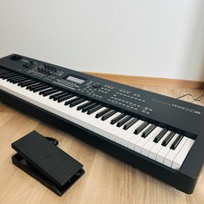 Yamaha MOX8 88-Key Music