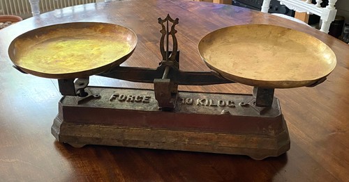 Ancienne balance type roberval - ancienne,
