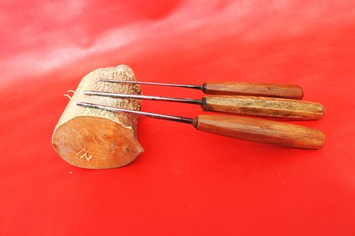Gouges sculpteur sur - de, bois