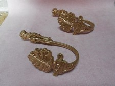 Ancienne Paire d'EMBRASSES