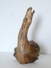 Sculpture TETE DE CHEVAL en bois ( racine de palétuvier ).