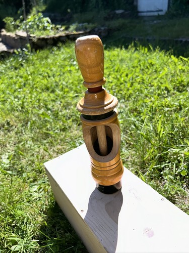 Ancienne bouchoneuse bois - en,