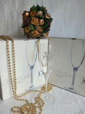 12 flûtes à champagne –