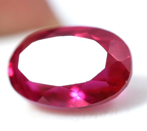 Rubis rouge sang - 8,85,