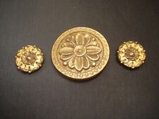 3 Anciens Cache Clous /Pitons