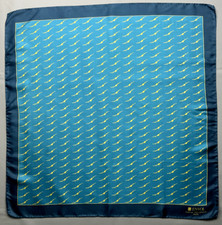 Authentique foulard   ENVOL  parfum   " Ted Lapidus "