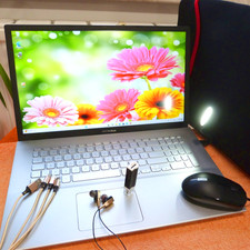 Asus K712 VivoBook 17 pouces