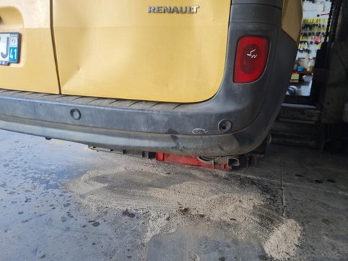 Pare choc arriere renault - choc,